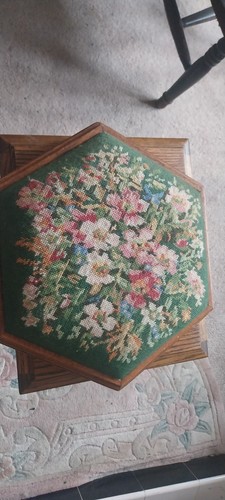 Antique style hexagonal - style,