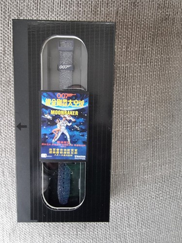 Swatch 007 moonraker - swatch,