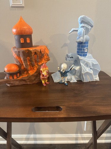 Miser bros castles christmas - castles,