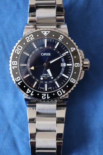 Oris aquis gmt date automatic - aquis,