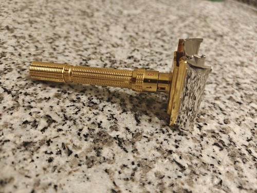 Gillette aristocrat gold - aristocrat,