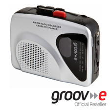 GROOV-E RETRO PERSONAL CASSETTE PLAYER & RECORDER W/ EARPHONES - SILVER GVPS525