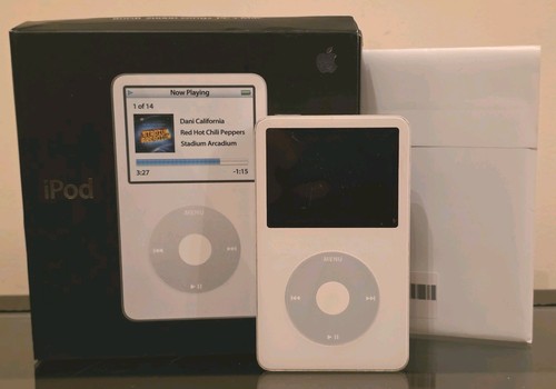 Apple ipod classic 5th - classic,