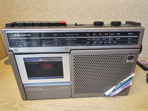 Sanyo m2562lg vintage lw - sanyo,