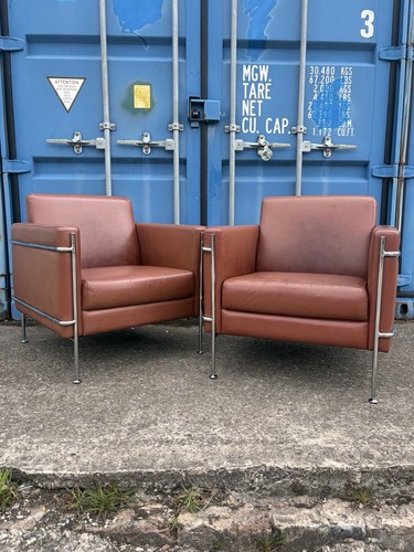 Pair corbusier style - le,