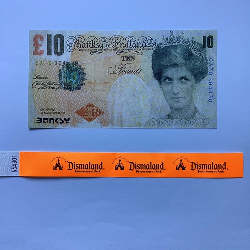 Banksy princess de faced - -,