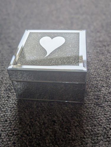 Mirrored glass jewellery - mirrored,