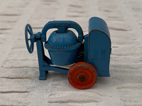 Vintage diecast blue - diecast,