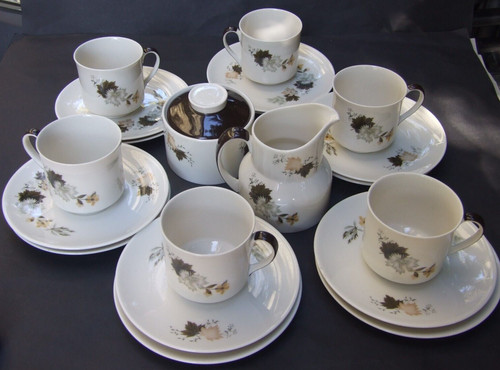 Royal doulton pcs - tea, set