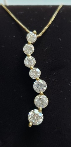 Leo diamond stone pendant - leo, 7-stone