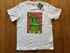 Keith Haring X Uniqlo Statue