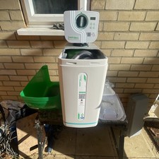 Water Softener for up to 6