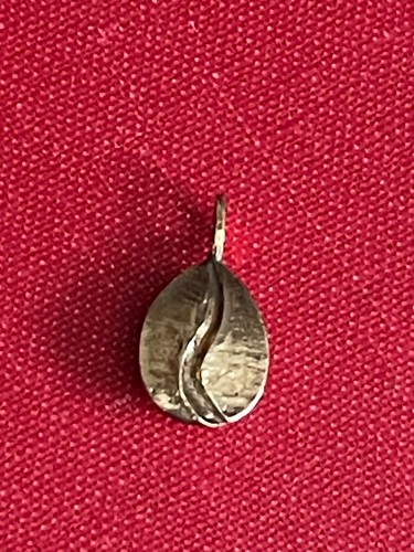 Vintage coffee bean 9ct gold - bean,