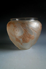 ANTIQUE RENE LALIQUE NEFLIERS GLASS VASE - CIRCA 1923