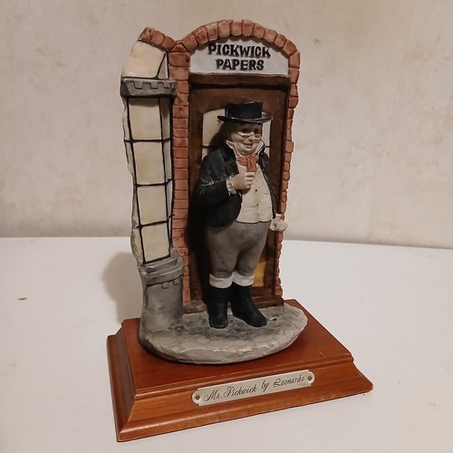 Vintage leonardo pickwick - leonardo, mr