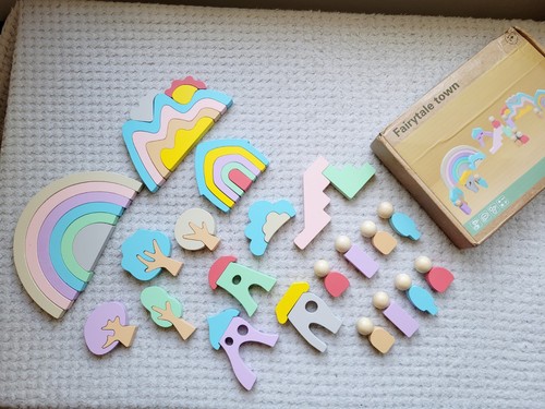 Brand new wooden rainbow - brand,