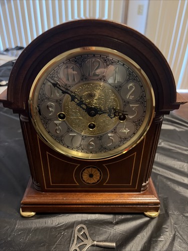 Sligh mantle clock - sligh,