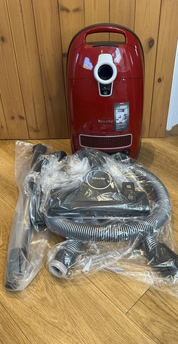Miele cat dog vacuum - c3,