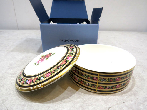 Wedgewood clio trinket box - trinket,