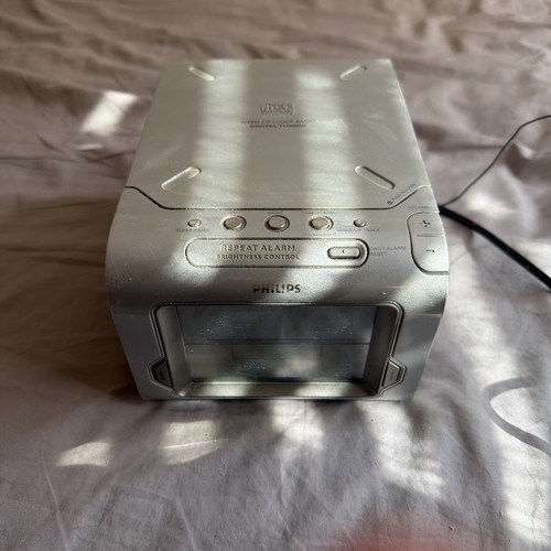 Philips aj3980 clock radio - philips, cd