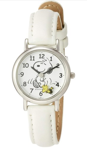 Citizen peanuts snoopy - q&q,