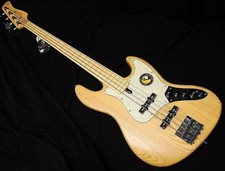 Sire Marcus Miller V7 Ash 4 Rei NT.S FL Fretless Sire Marcus Miller Jazz Bass
