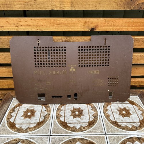 Grundig model 2068 valve radio - 2068,