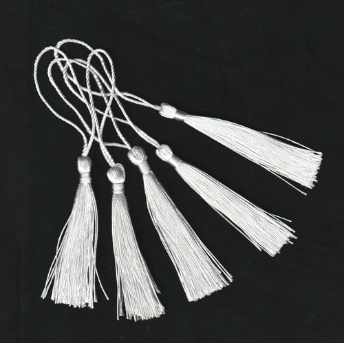 White craft tassels - x,