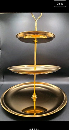 Gold metal tier round - metal, 3