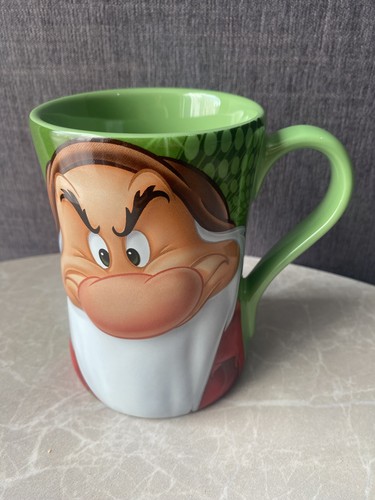 Disney store exclusive - disney, ceramic