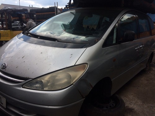 Breaking toyota previa diesel - toyota,