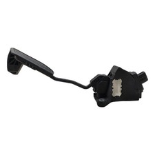 TOYOTA AURIS THROTTLE PEDAL