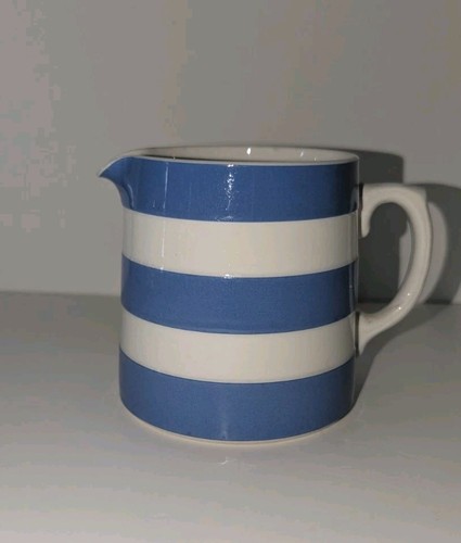 Green cornishware - t,