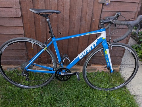 Giant defy - 3, (small)