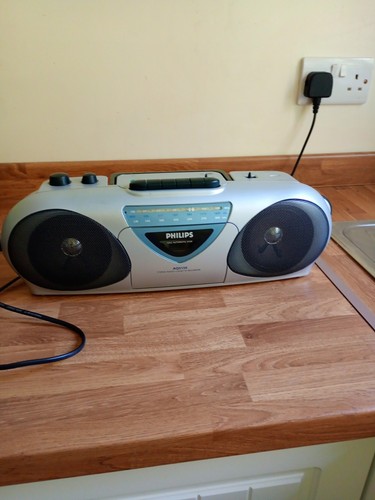 Phillips aq5150 stereo radio - phillips,