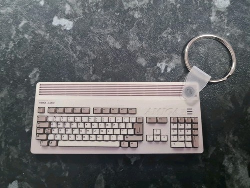 Commodore amiga a1200 keyring - commodore,