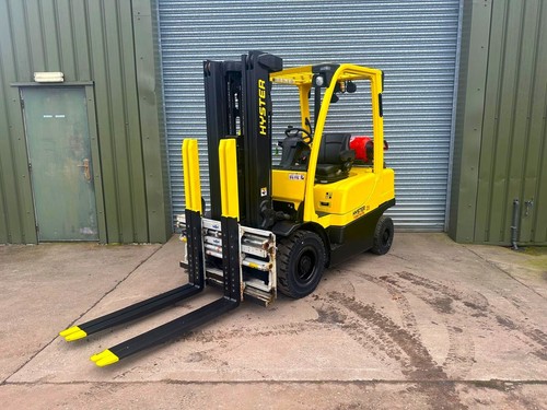 Forklift fork lift - forklift/fork, lift/forklift