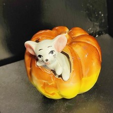 Mouse In pumpkin Ceramic