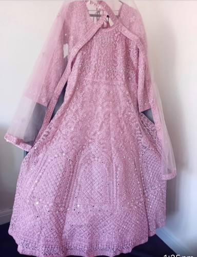 Asian pakistani indian - asian,
