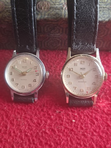 Pair vintage smiths - of,