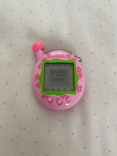 Tamagotchi connection pink - connection, v4