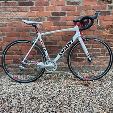 Giant TCR 2 Road Bike Size M/L Excellent Condition