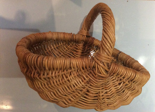Gorgeous chunky vintage wicker - gorgeous,