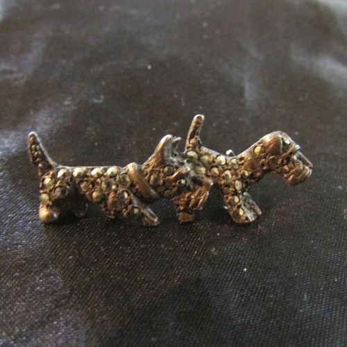 Delightful vintage quality - vintage,