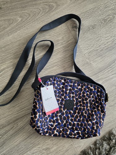 Bnwt kipling animal print - kipling,