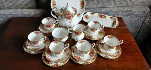 Royal albert old - country, roses