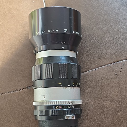 Nikon nikkor 135mm - -q, f3.5