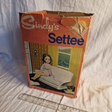Vintage Sindy' Settee White