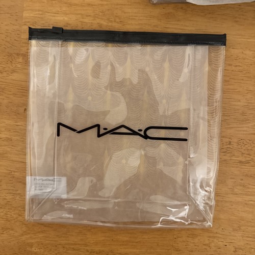 Mac cosmetics clear - ",