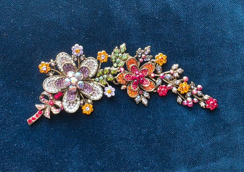 Butler wilson brooch huge - butler,